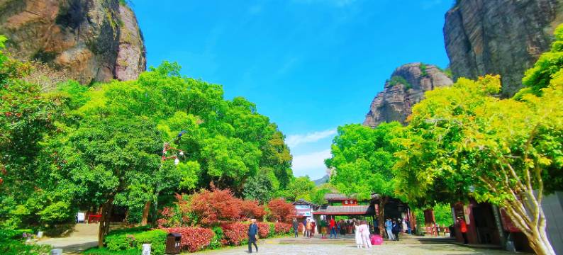 乐清雁荡灵溪楼客栈(灵峰景区店)图片