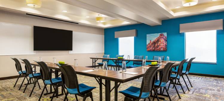 希尔顿欢朋套房酒店-约克南(Hampton Inn & Suites York)图片