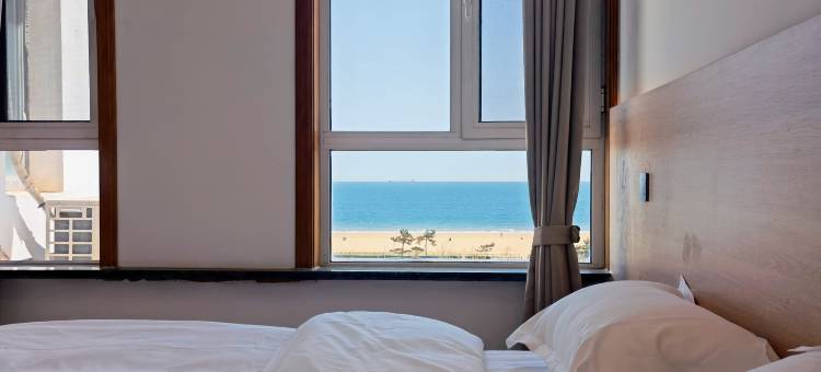 深蓝·1996海景公寓(青岛金沙滩店)图片