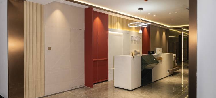 莉佳酒店(开发区万达广场中天云璟店)图片