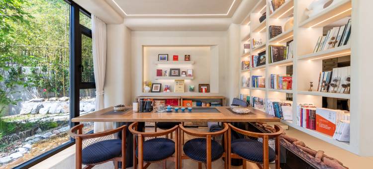 黎明的猜想智慧民宿(大九湖坪阡古镇店)图片