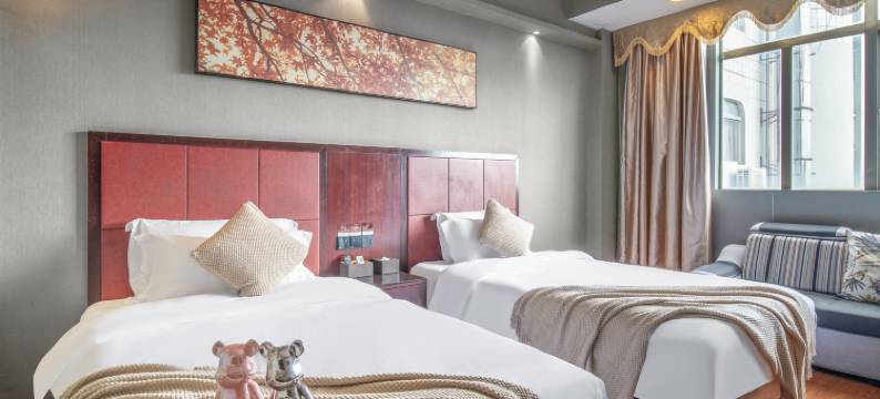 华国酒店(阳西县人民政府西湖公园店)图片