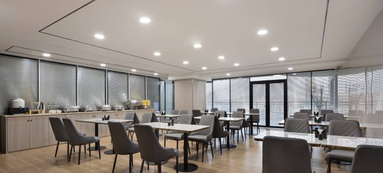 希顾酒店(长沙五一广场火车站地铁站店)图片