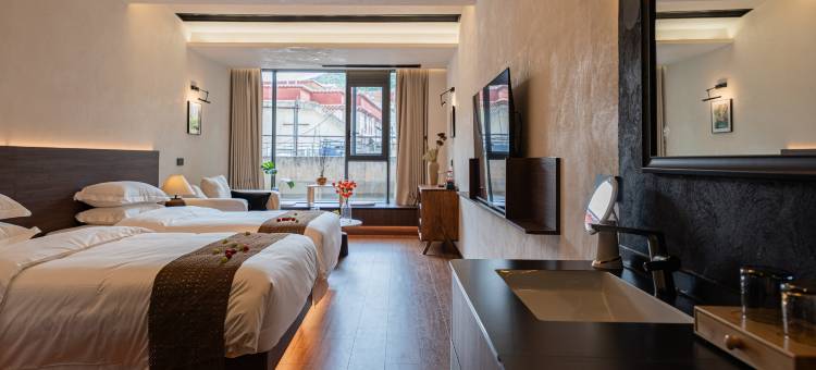 康定YeKe野可酒店(情歌广场店)图片