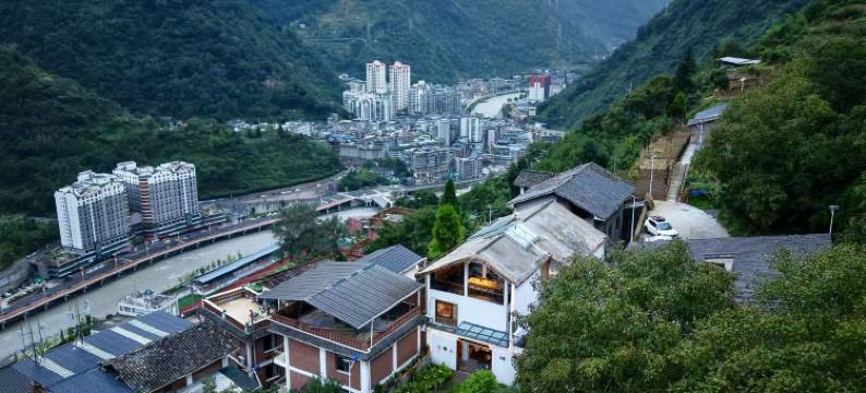 宝兴田姐家民宿图片