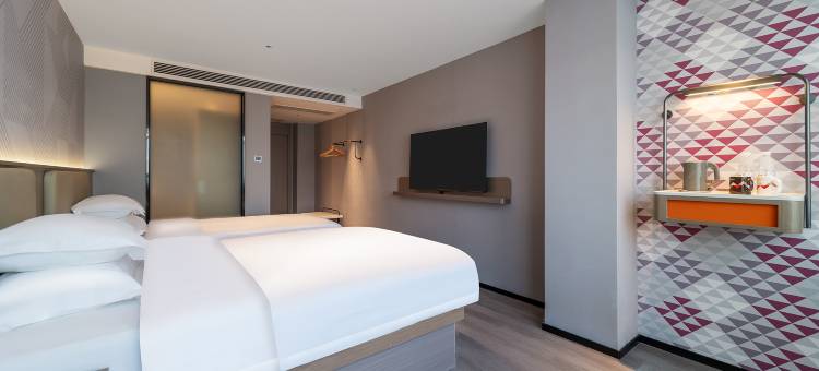 柏曼酒店(武汉汉口金融中心新华路店)图片