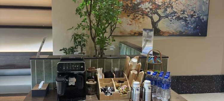 玉溪宝和客栈酒店(红塔区聂耳公园店)图片