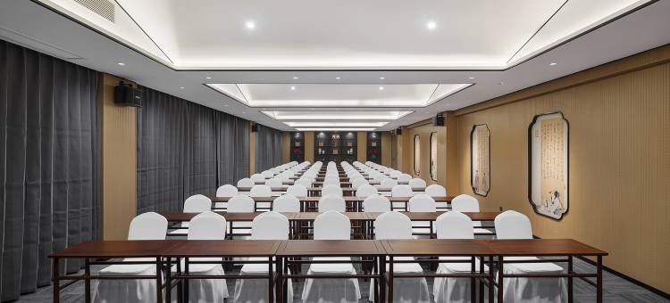 爱电竞酒店(开封火车站魏都路店)图片