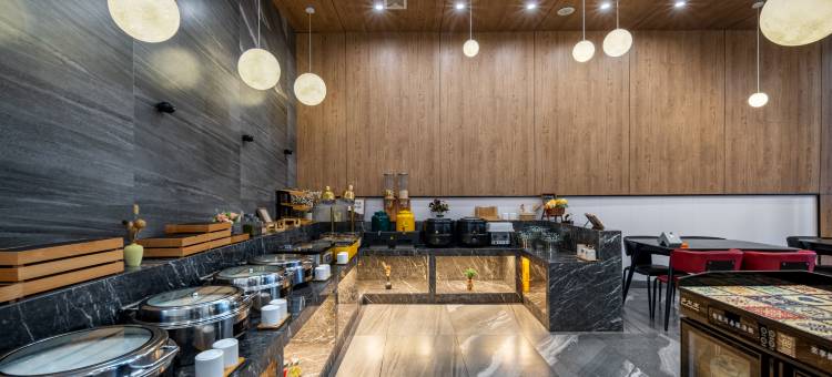 艾德品悦酒店(鹤壁火车站店)图片