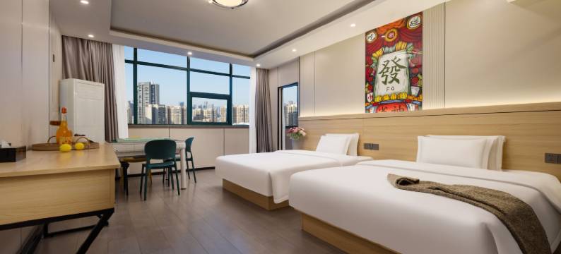 凯庭影院酒店(火车站东广场店)图片