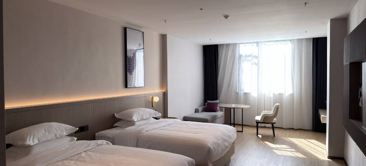 麗枫酒店(泉州海峡体育中心中骏世界城店)图片