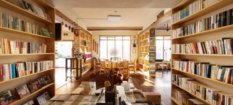 岩庐●图书馆｜YANLU▪LIBRARY 富氧供暖民宿(独克宗古城北门店)图片