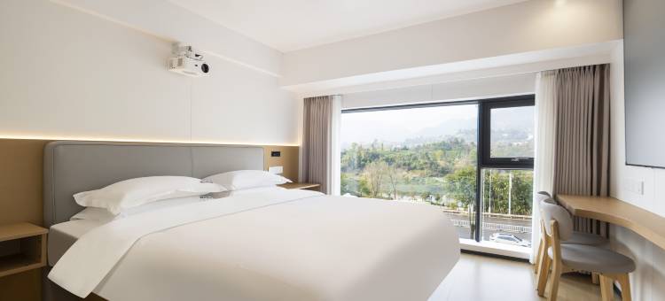 钧汐丨屋顶花园・山湖相映・悦影居民宿(邻水客运中心湿地公园店)图片