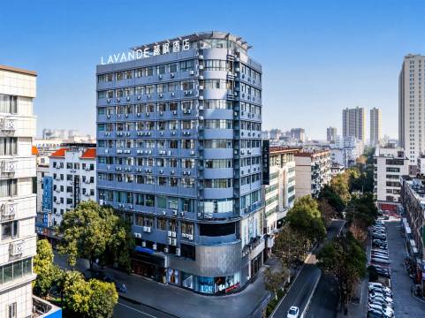 麗枫酒店(鹰潭站凯翔中心广场店)