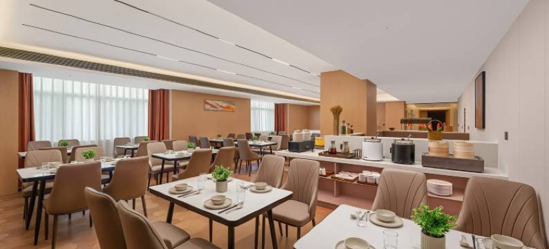 非繁云居酒店(汉中市龙岗学校店)图片