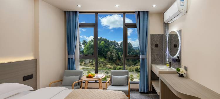 荔畔平居民宿(荔波小七孔景区东门店)图片