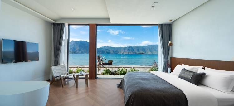 淳时·安铂|Amber hotel湖景度假酒店(泸沽湖大洛水村店)图片