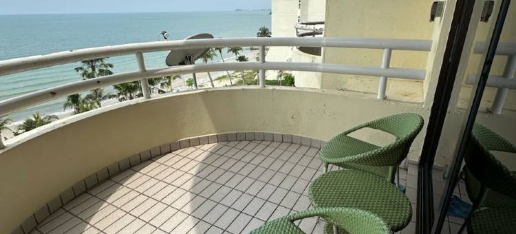 Seaview condo at Regency Tanjung Tuan Beach in Port Dickson Malaysia图片