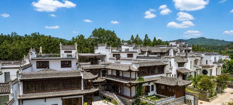 华煜·雅舍温汤度假民宿(婺源李坑景区店)图片