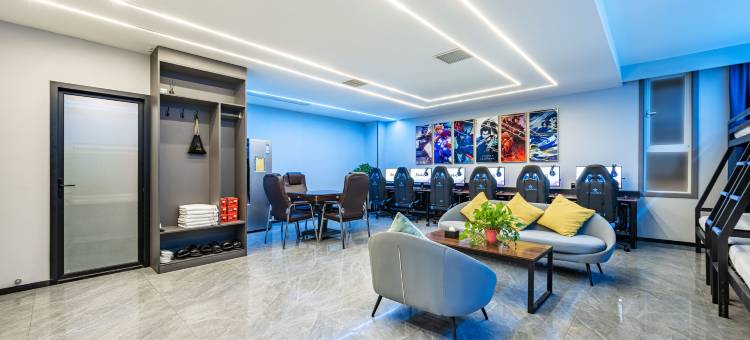 Yu悦电竞酒店(郑州东站店)图片