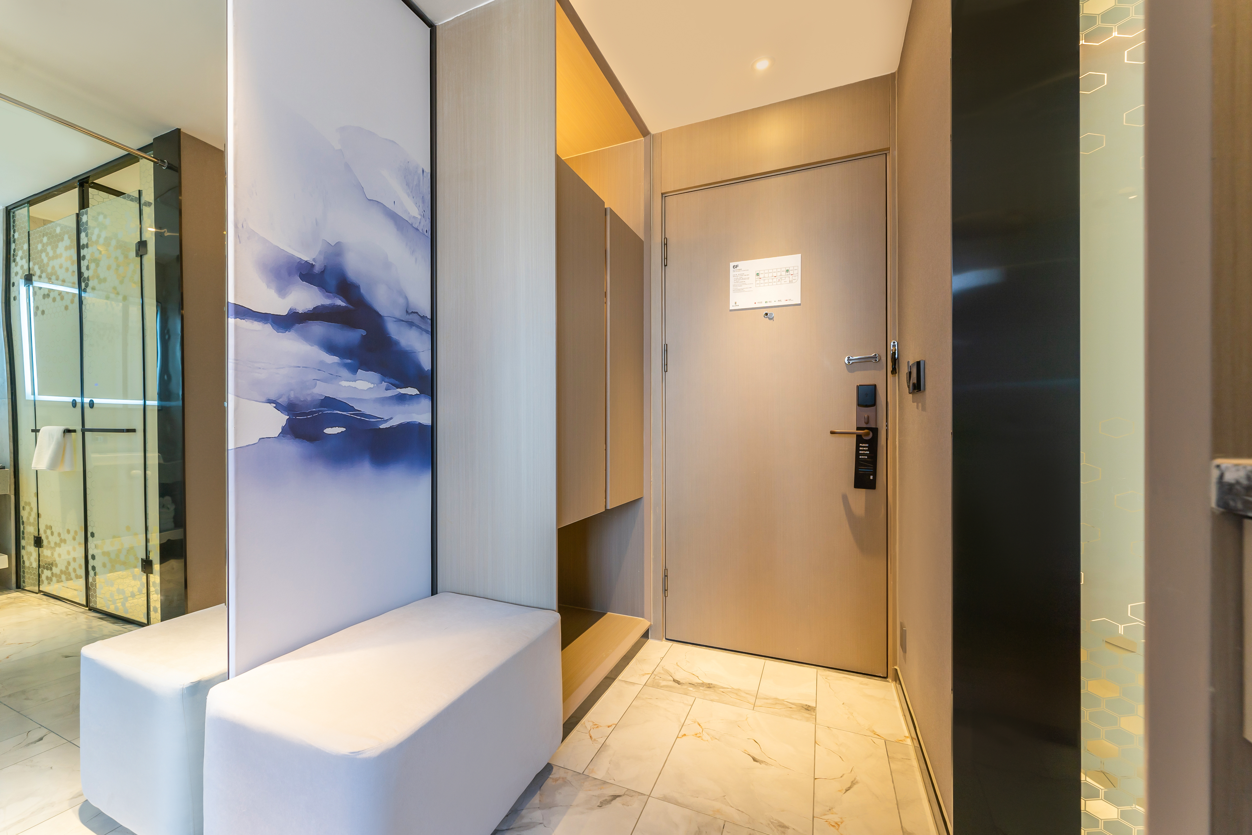 Elong Anyun Hotel (Shache Railway Station)Over view