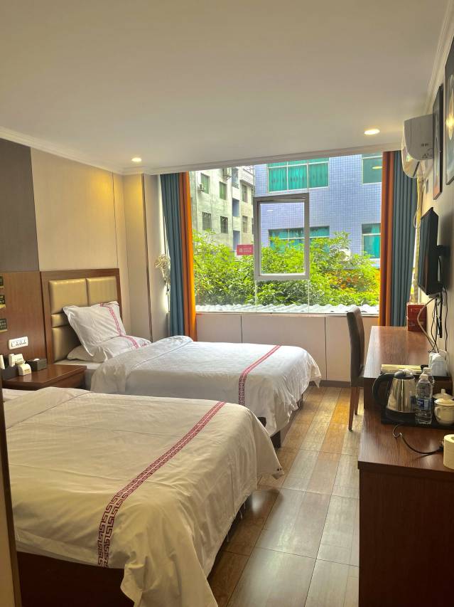 台江瑞丰商务酒店