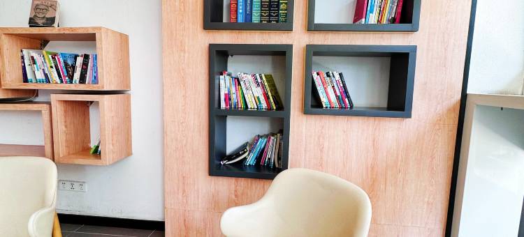 汉庭酒店(青岛城阳正阳中路地铁站店)图片