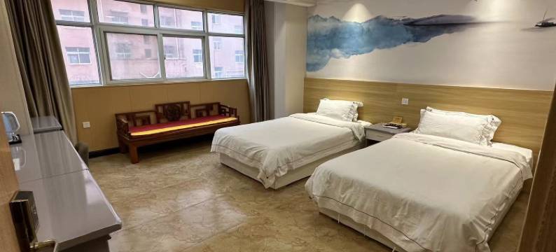 皇冠假日酒店(漯河黄庄店)图片