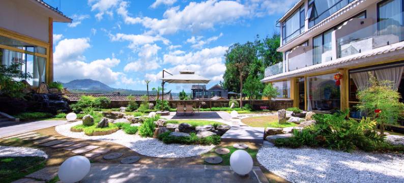 山里有屋设计师温泉度假美宿(和顺古镇店)图片