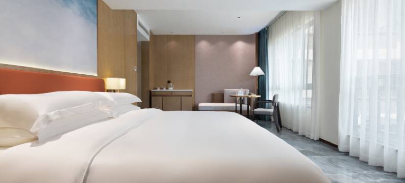 海澜宁邸酒店(新海港码头会展中心店)图片