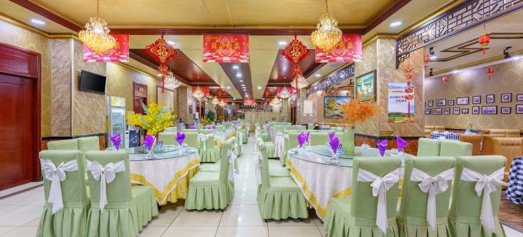 博斯腾大酒店(乌鲁木齐德汇万达广场店)图片