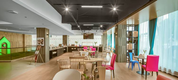 康铂酒店(南宁科园动物园地铁站店)图片