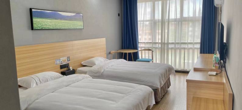 永丰帝王商务宾馆(国光超市店)图片