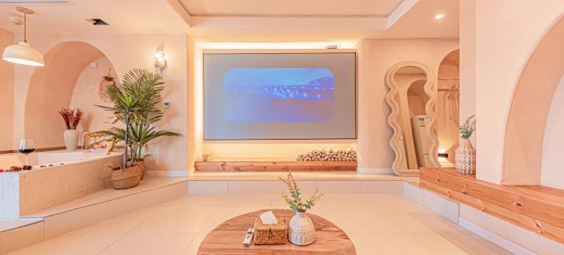 麓屿·主题套房民宿(解放碑洪崖洞店)图片