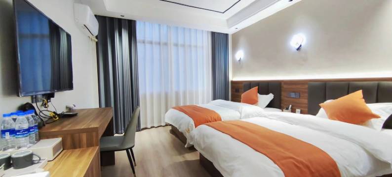 昭通梦雨露酒店图片