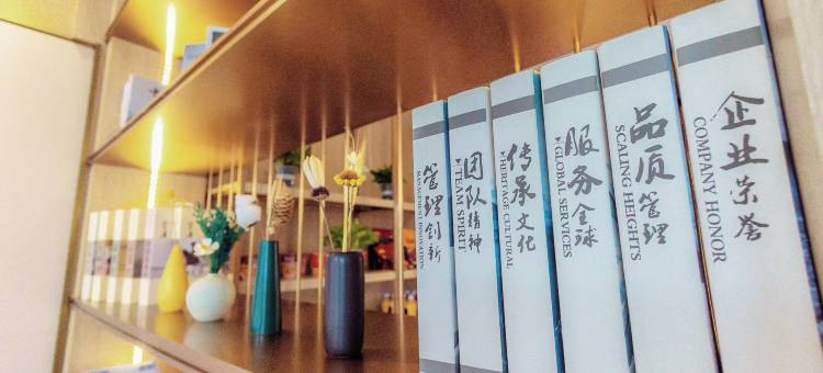 H酒店(西乡廊桥店)图片