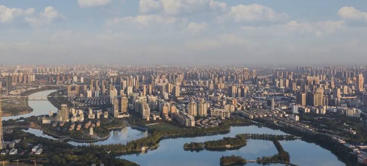 悦湖公馆·loft湖景酒店(武汉金银湖恒大城市广场店)图片