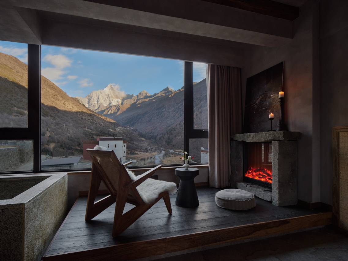 四姑娘山仰望星空·Vacilando度假庄园(长坪沟斯古拉神山店)图片