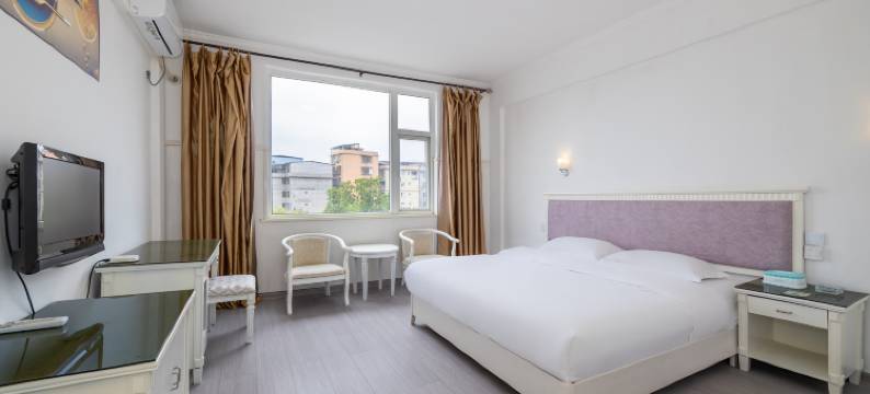 东岸商务酒店(桂林理工大学屏风校区店)图片