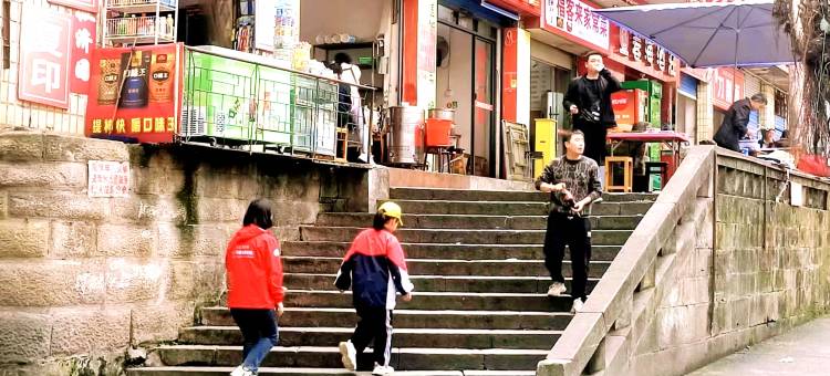 平昌国华宾馆图片