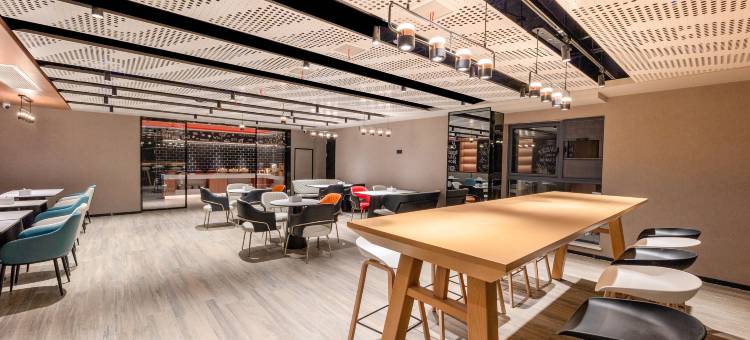 宜必思酒店(苏州观前街乐桥地铁站店)图片