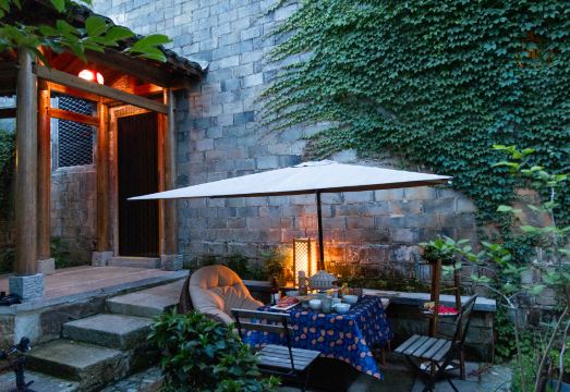 伫望于野·茶与乡隐疗愈民宿（黄山黟县店）外景图