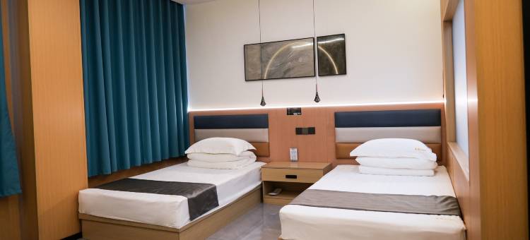 蓝旭电竞宾馆图片