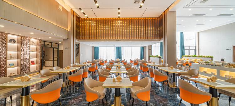 铂顿元世纪酒店(阳江金山路店)图片