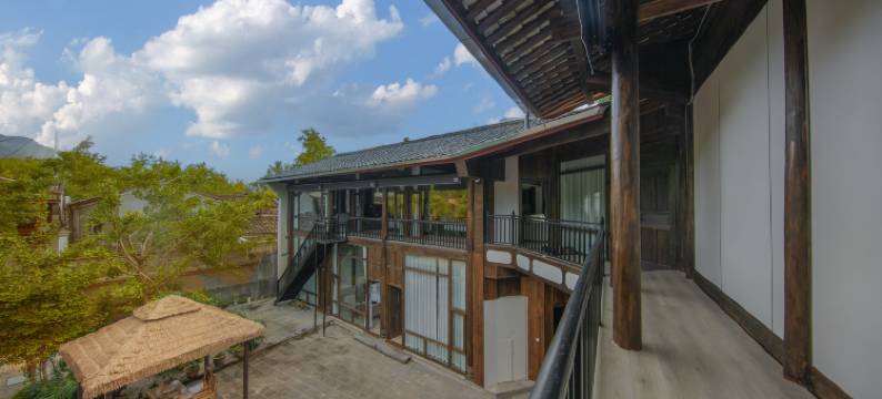 银杏村秋尚涵院图片