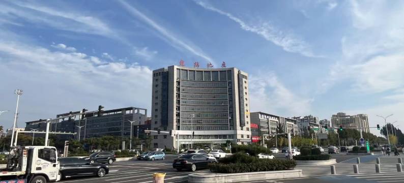 华住电竞民宿(龙口龙湖天街店)图片