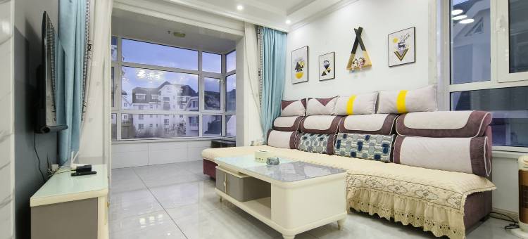 盛夏里民宿(长白山雪绒花驯鹿园店)图片