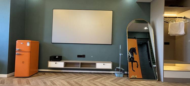 时光民宿(军校街金融街店)图片