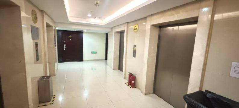 中雅民宿(沈阳北站华府新天地店)图片