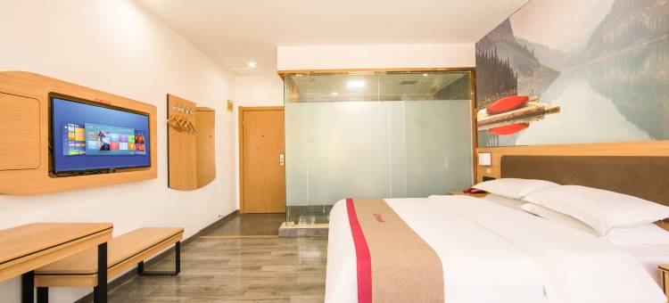 天门橙客酒店(陆羽大桥人民医院店)图片